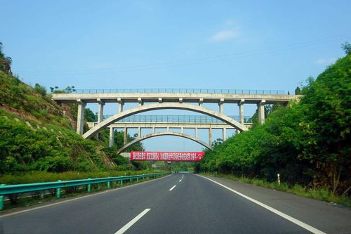 深圳监理公司浅谈公路桥梁工程监理工作 桥梁工程的质量、安全与控制要点